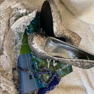 Silver sequined heels✨🔥